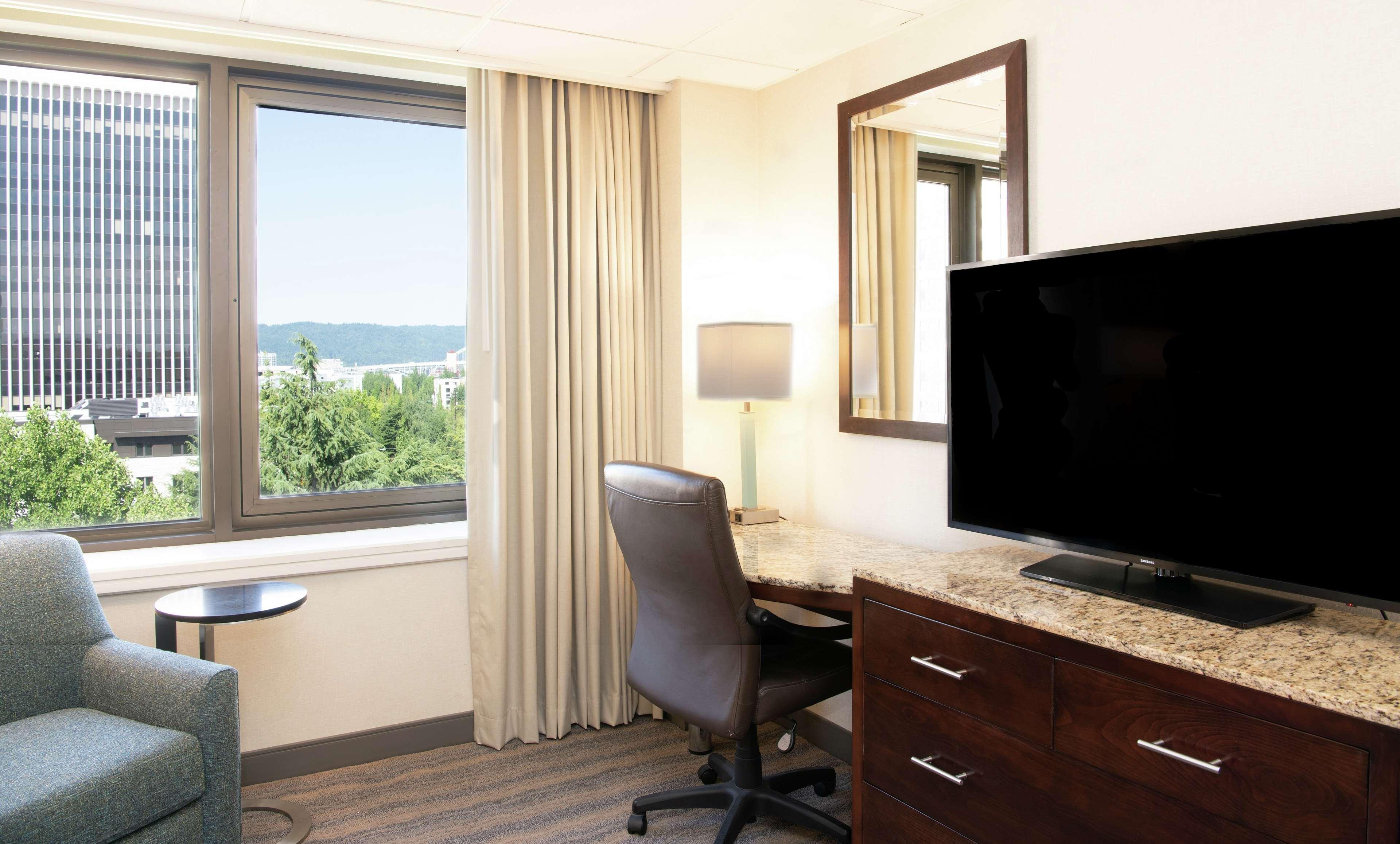 ดับเบิลทรี บาย ฮิลตัน พอร์ตแลนด์-ลอยด์ เซ็นเตอร์ Hotel ภายนอก รูปภาพ